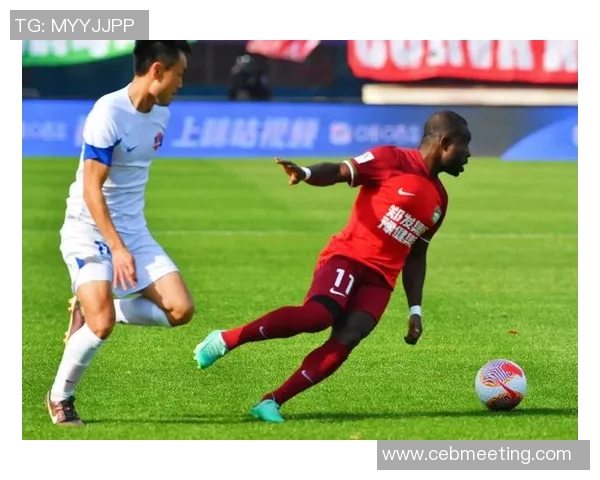 梅州客家主场鏖战劲敌聚焦球队崛起之路与胜利关键因素解析