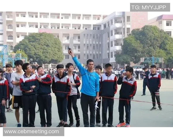 跳水运动的力量与艺术之美全面解析竞技技巧与心理较量